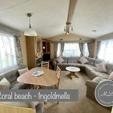 Coral Beach - Row 73 Van 2, Central Heating, Wifi, Bed Linen - Meadow Lakes Caravan & Lodge Hire Ingoldmells Exterior foto